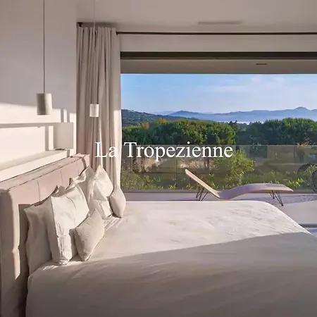 La Tropezienne 게스트하우스 *