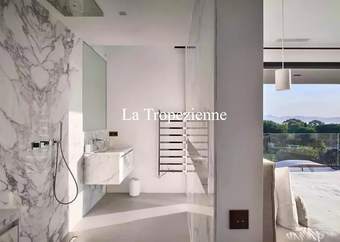 La Tropezienne Konukevi *